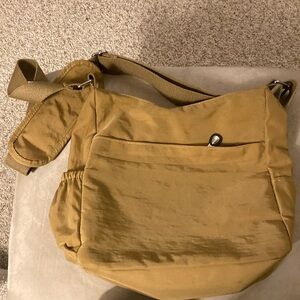 SUKRY cross body purse